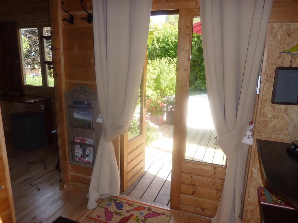 Le Bassin Du Tertre Bed and Breakfast Fronsac  Δωμάτιο φωτογραφία
